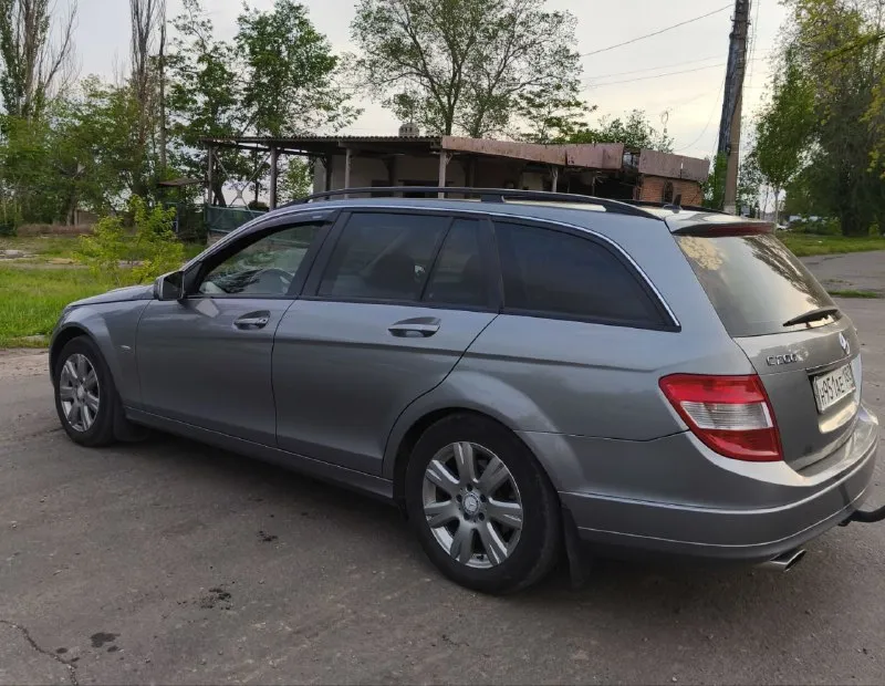 Продам mercedes с200 w204 сdi 2.1 163 л. с.мкпп 6.пробег 305 тыс. универсал 2011г. в отличном состоя... - фотография