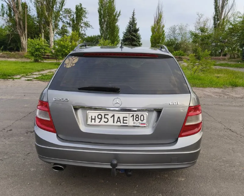 Продам mercedes с200 w204 сdi 2.1 163 л. с.мкпп 6.пробег 305 тыс. универсал 2011г. в отличном состоянии вложений не требует. кожаный салон, двухтонный климат контроль, мульти руль, датчик света, датчик дождя. два ключа, один владелец по птс. машина в цена 1🍋450 тыс. +79497167463 📲 tg: @mawinist87 📞 звоните: +7(949)7167463 - фотография - 4