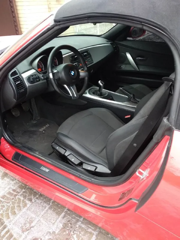 Продам, bmw z4 2.5si mt, родстер, 2008 г. в., одометр 78 000 км. , двс 2,5 л. (n52b25, 218 л. с.) рядная "шестерка", мкпп 6ст. , привод задний, , 2х мест. 1 владелец (приобреталась в автосалоне), только летняя эксплуатация, гаражное хранение, без дтп. авто в отличном состоянии, без вложений. кондиционер, салон ткань, кожаный руль, 2эсп, эгур, цз с ду, штатный бортовой компьютер, мягкий складной верх, регулировка сидений механическая. abs, ebd, esp, возможность отключения всех электронных помощников. рф учёт, переоформление мрэо гибдд, дкп. осмотр рф днр г харцызск стоимость 2, 200 млн. руб. +79493086949 📲 tg: александр (матвей) 📞 звоните: +7(949)3086949 - фотография - 9