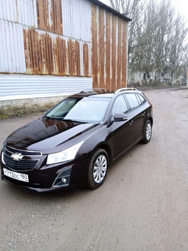 Продам chevrolet cruze 1.8 2014 г. пробег 150 т. к. м. состояние автомобиля отличное, как внешне, так и технически! салон как новый, без повреждений. вся электрика работает без нареканий! пробег родной! салон чистый и ухоженный. летний комплект практически новой резины. я второй владелец. переоформление в мрэо цена : 1100 000 р. более детальная информация по телефону +79493454870 ( телеграмм, макс) сергей 📲 tg: @gst1234g 📞 звоните: +7(949)3454870 - фотография - 5