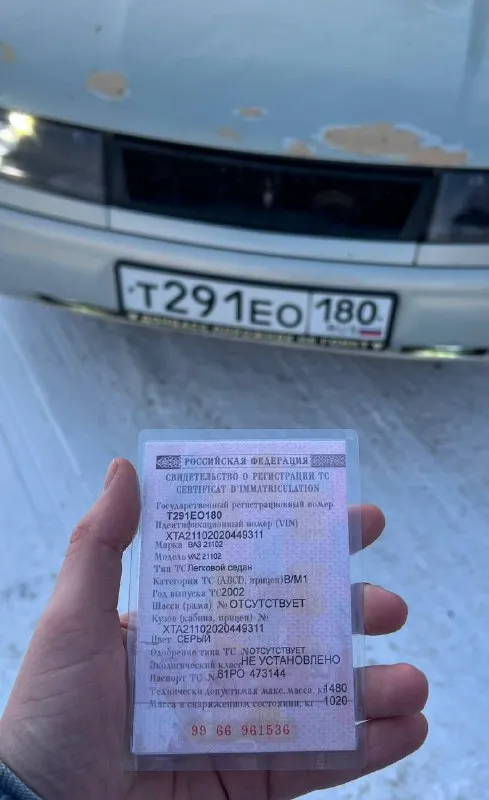 Десяточка 2002года выпуска. 🔥цена 299🔥 торг реальному покупателю 1.6 8-ми клоп, после полного кап. ремонта. кпп не хрустит, не вылетает. дно, стаканы, ланжероны целые. по ходовой 4+/5. резина зима, также летний комплект отдам вместе с машиной. электро стеклоподъёмники. по электрике, все светиться, все моргает. по кузову есть косячки, видны на фото. стоят дорогие фары, свет отличный 👍 по документам: стс, птс, дкп. ✅я собственник полное переоформление. печка жарит, салон отличный. много чего сделано, все вопросы в лс или по телефону +79490262592 осмотр макеевка 📲 tg: @vindogi 📞 звоните: +7(949)0262592 - фотография - 2