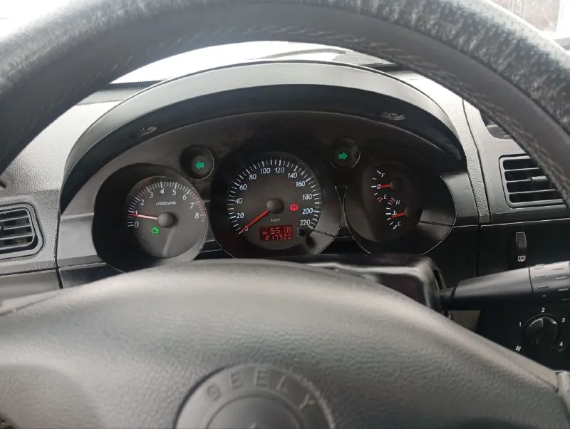 Продам geely ск 2007 г на ходу газ бензин фаркоп вписаны полное переоформление цена 270 торг писать в лс или по номеру +79497254086 📲 tg: dimon20 📞 звоните: +7(949)7254086 - фотография - 7