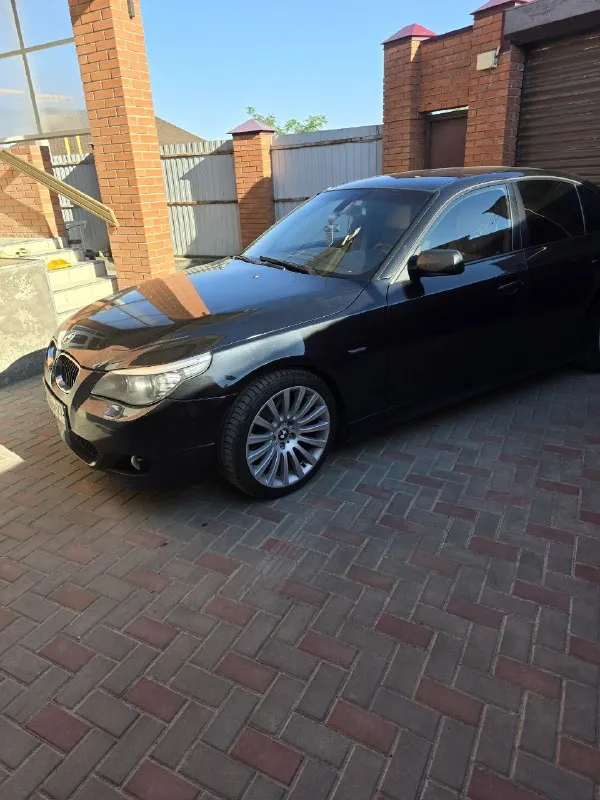 Продам е60 520d 177л/с 2008г. в. пробег 370000,цена 1550000, куплена в 2022 с пробегом 317000,2 комп... - фотография