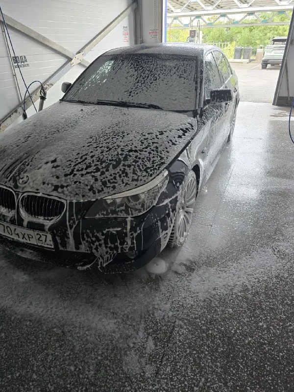 Продам е60 520d 177л/с 2008г. в. пробег 370000,цена 1550000, куплена в 2022 с пробегом 317000,2 комплекта колес, зимняя новая r17,летняя один сезон r19,технически исправна, обслужена, обмен не интересен, продаю в связи с покупкой новой машины, собственник. находится в макеевке торг реальному покупателю, телефон +79490665373 тлг @amur0027 - фотография - 2
