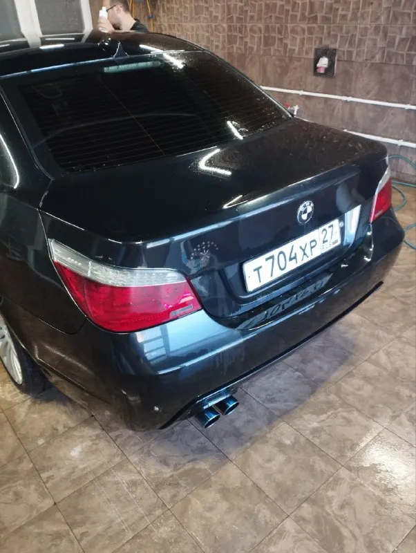 Продам е60 520d 177л/с 2008г. в. пробег 370000,цена 1550000, куплена в 2022 с пробегом 317000,2 комплекта колес, зимняя новая r17,летняя один сезон r19,технически исправна, обслужена, обмен не интересен, продаю в связи с покупкой новой машины, собственник. находится в макеевке торг реальному покупателю, телефон +79490665373 тлг @amur0027 - фотография - 7