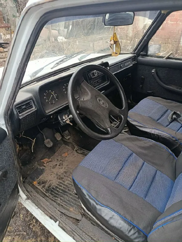 Продам ваз 2107 2004 г. в. в хорошем состоянии, газ/бензин, по документам все ровно переоформление б... - фотография