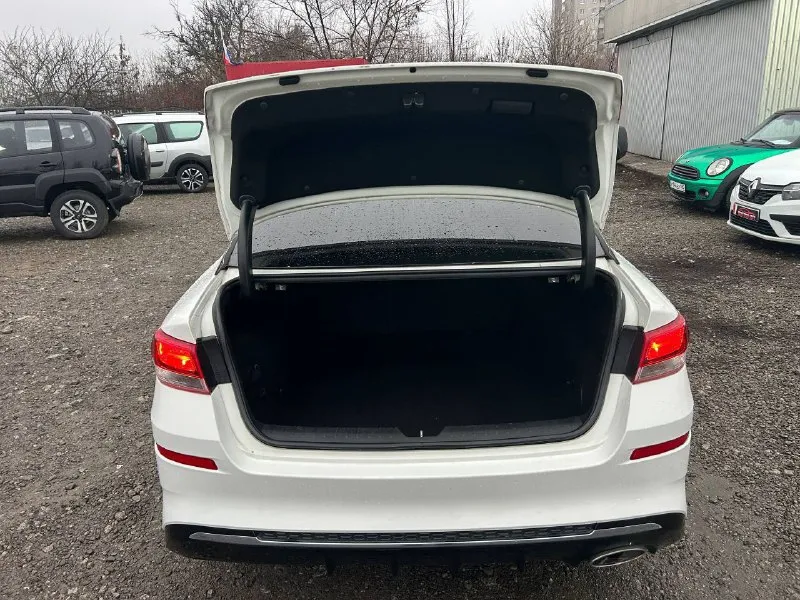 Продам kia optima iv рестайлинг 2020г 2л бензин коробка автомат aisin 1 собственник автомобиль в отличном состоянии, вид имеет шикарный, бережная эксплуатация, обслужен, вложений не требует. двигатель, коробка, техника, электрика все работает отлично, без вложений и проблем. пробег 206 тыс. км. (родной) с документами все в порядке. 💰🔥цена: 1 млн. 590 тыс. руб. осмотр г. шахтерск, торез, снежное. тел. : ☎ +7949-365-61-27 📲 tg: александр 📞 звоните: +7(949)3656127 - фотография - 10