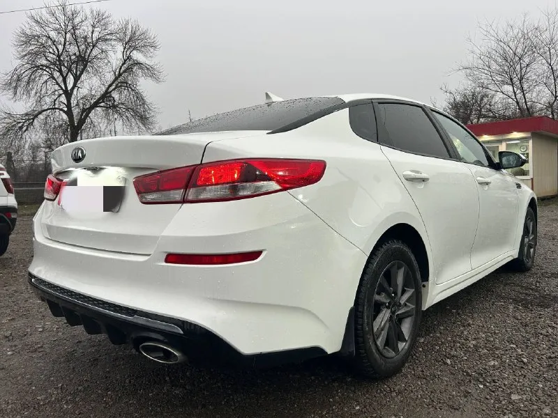 Продам kia optima iv рестайлинг 2020г 2л бензин коробка автомат aisin 1 собственник автомобиль в отличном состоянии, вид имеет шикарный, бережная эксплуатация, обслужен, вложений не требует. двигатель, коробка, техника, электрика все работает отлично, без вложений и проблем. пробег 206 тыс. км. (родной) с документами все в порядке. 💰🔥цена: 1 млн. 590 тыс. руб. осмотр г. шахтерск, торез, снежное. тел. : ☎ +7949-365-61-27 📲 tg: александр 📞 звоните: +7(949)3656127 - фотография - 4