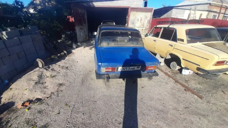 В продаже ваз 2106 нету 4 а так все работает машина в новоазовске мотор капиталился цена 50к + торг у капота номер+79495232693 осталось по телефону 📞 звоните: +7(949)5232693 - фотография - 2