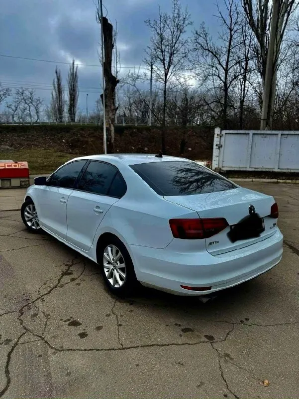 ‼️ продам volkswagen jetta автомат‼️ оригинальный пробег 111 тысяч миль(190.000 км) 2016 года выпуск... - фотография