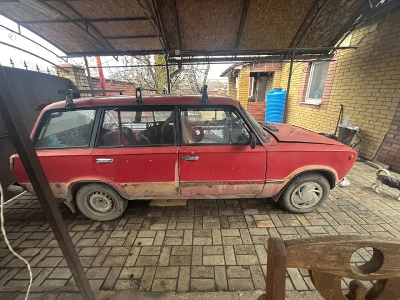 Продам жигули двойку 76 года на ходу комплект резины +7 949 005 04 67(телеграмм на этом номере) 50 тысяч (торг) 📲 tg: @andreiparf14 📞 звоните: +7(949)0050467 - фотография - 3