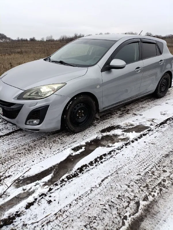 Продам mazda3 2009г. 2.2 турбо дизель пробег 212. 000км старт стоп, без ключевой доступ, круиз контроль, климат контроль, датчики давления, света, дождя, задний парктроник. 6 ступка механика. резина лето-зима на дисках, лето r 17, зима r 16 машина обслужина полностью, в родном окрасе, птс оригинал 1 хозяин. цена 880 000 руб. тел. +79494336093. и+7 9894357466 📲 tg: @dragon231019 📞 звоните: +7(949)4336093 - фотография - 2