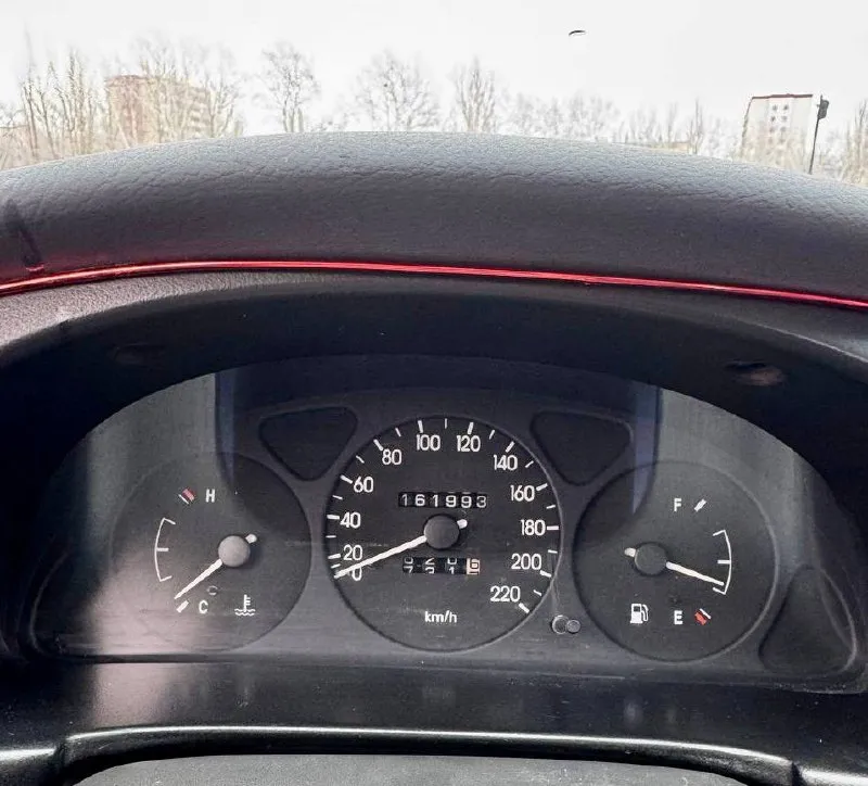 🇰🇵 daewoo lanos 💰цена: 270 000р 🏢город: мариуполь 📅год выпуска: 2006 🧾пробег: 161 993км. ⚙️двигатель: 1.5 ⛽топливо: бензин/газ ⚙️кпп: механика 📞 телефон: +7-989-263-55-56 +7-949-727-41-51 +7-949-551-91-52 💾 описание: местная, не пригнанная, надежная рабочая лошадка. ✅ хорошее техническое состояние ✅ два владельца, птс оригинал ✅ кузов без сквозной коррозии ✅ оригинальный пробег ✅ новый аккумулятор, хорошая зимняя резина ⛽️ гбо вписанно в птс улица шевченко 2️⃣6️⃣9️⃣ - фотография - 9