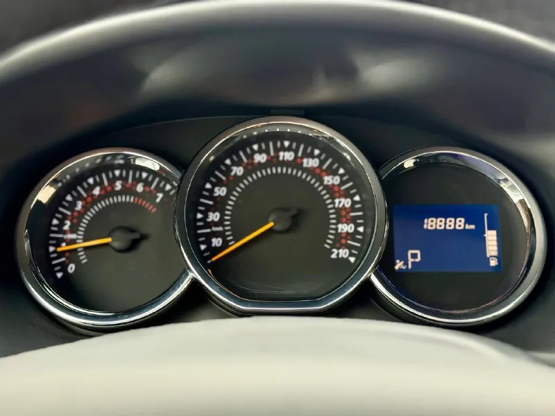 🇫🇷 renault sandero stepway 💰цена: 1 300 000р 🏢город: мариуполь 📅год выпуска: 2019 🧾пробег: 18 888км. ⚙️двигатель: 1.6 16v. ⛽топливо: бензин ⚙️кпп: автомат 📞 телефон: +7-989-263-55-56 +7-949-551-91-52 +7-949-727-41-51.. . ="emoji" style="background-image:url('//telegram. org/img/emoji/40/e29c85.png')">✅ оцинкованный кузов 🚙 двигатель k4m 1.6 16v очень резвый и надежный в паре с классическим гидротрансформаторным автоматом dp2. мягкая ходовая, высокий клиренс. ✅ самая максимальная комплектация: ❄️ климат-контроль, гур, abs, 2 airbag, подогрев сидений, птф, круиз-контроль и ограничитель скорости, регулировка по высоте сиденья и руля, кожаный мультируль, полный электопакет. ➕ новая зимняя резина. улица шевченко 2️⃣6️⃣9️⃣ 🏦 возможна продажа в кредит по двум документам. - фотография - 10