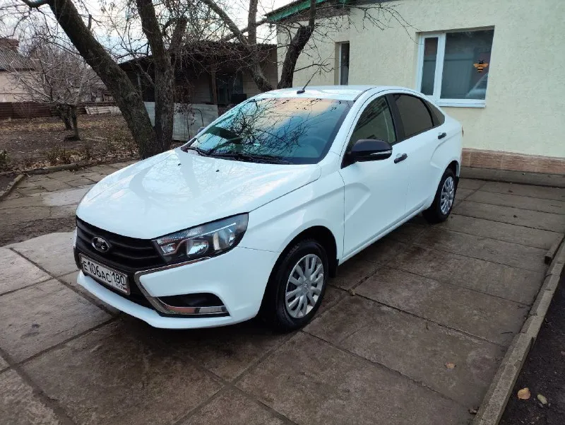 Продажа в днр г. горловка ✅ ваз веста 2020год ✅двигатель 1.6 механика ✅пробег 177т ✅установлено мета... - фотография