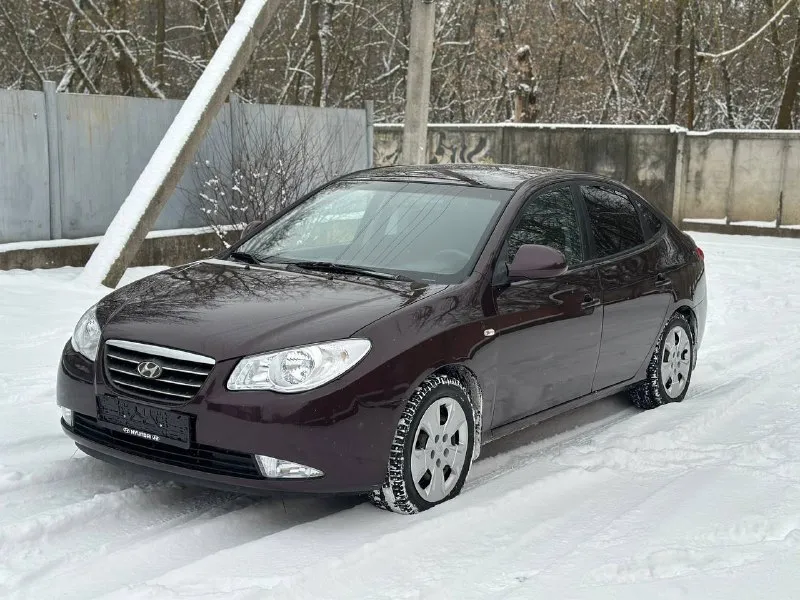 ❗продам hyundai elantra❗ год выпуска 2007,мотор 1.6 коробка: автомат, пробег: 259.000км ✅цена: 670.000 руб торг 📑 юридически абсолютно чистая, любое переоформление без проблем! ♻автомобиль в отличном состоянии. мотор в идеале, коробка тоже (переключает плавно без рывков и пинков). кузов в идеальном состоянии, рыжиков и гнили нет. ♻комплектация: климат контроль, датчик дождя, мультируль, круиз контроль, 3х режимный подогрев сидений, электро регулировка и подогрев боковых зеркал, центральный замок, усилитель руля, стеклоподъемники,8 подушек безопасности, abs, esp. 🏠осмотр днр, г. амвросиевка ☎️подробности по телефону: +79493060188 +79885749747 - фотография - 4