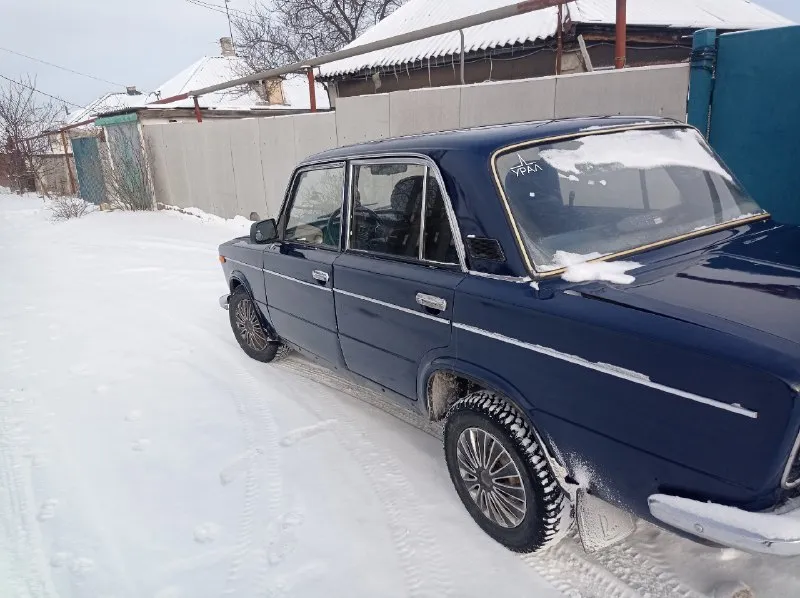 Продам ваз 2103 на полном уверенном ходу сел поехал вложений нетребует не каких. днище кузов все целое резина зима, печка дует хорошо, стеклоподьемники, все светится моргает. документы в порядке переоформление без проблем. по дополнительным вопросам по +79591773887. цена 140000 т. р 📞 звоните: +7(959)1773887 - фотография - 6