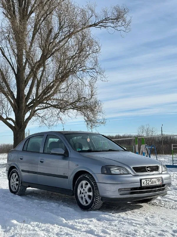 Продам opel astra g. 1.6, кпп механика. год - 2003г. цена - 330000₽ двигатель работает как положенно... - фотография
