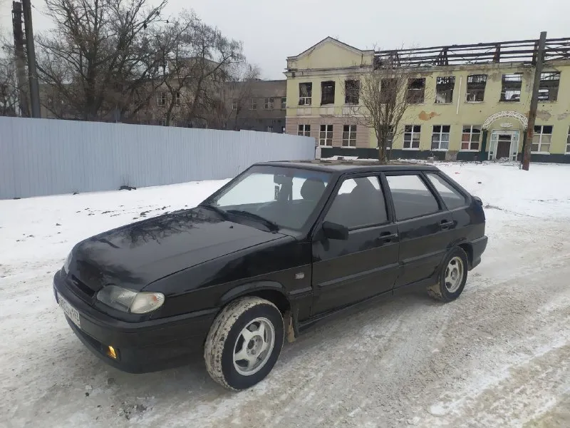 2114 2004 год в хорошем состоянии по мотору и коробке нареканий нет, в двигателе свежее масло, ходов... - фотография