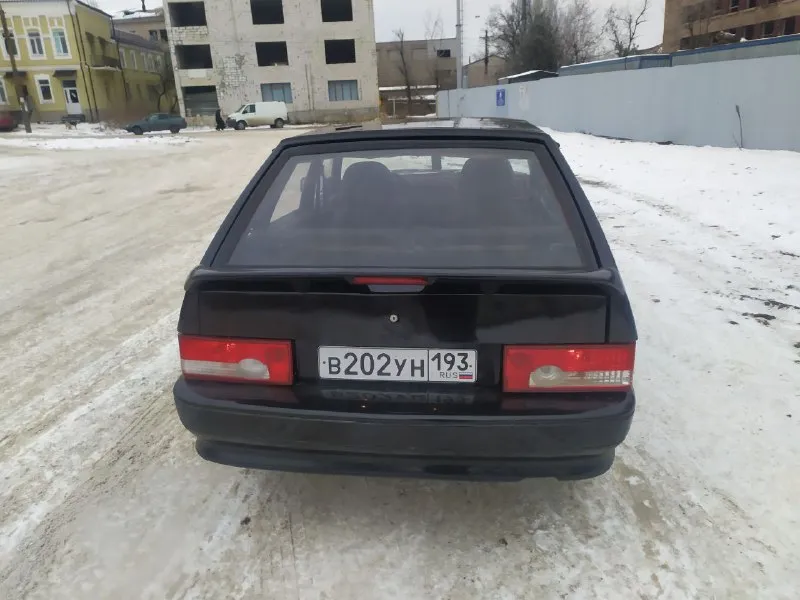 2114 2004 год в хорошем состоянии по мотору и коробке нареканий нет, в двигателе свежее масло, ходовка хорошая, сбитая. автомобиль на учёте, можно переоформить. новый акб. салон чистый и опрятный. цена 200 тыс, торг только возле машины. +79498107352 мариуполь 📲 tg: @s1navizinskii 📞 звоните: +7(949)8107352 - фотография - 3