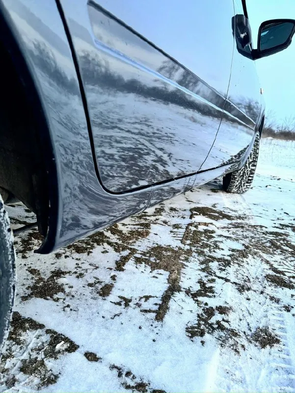 Ваз granta fl 2020г один владелец, пробег 79.000км никаких такси и тд. , только личное использование. техническая часть в идеальном состоянии, ходовая, электрика и все прочее как на новом автомобиле. двигатель работает идеально, коробка так же, проблем и нареканий нет. все стекла родные, но лобовое с трещиной кузов так же в отличном состоянии, никаких царапин, сколов и вмятин, рыжиков нет. пороги в идеальном состоянии. резина отличная нордман 7 с документами никаких проблем, все кристально чисто. более подробно по телефону расскажу. цена 575.000₽ не большой торг осмотр в снежном ( те кто с далека, пишите в телеграмм, скину видео ) тел +79493441508 📞 звоните: +7(949)3441508 - фотография - 7