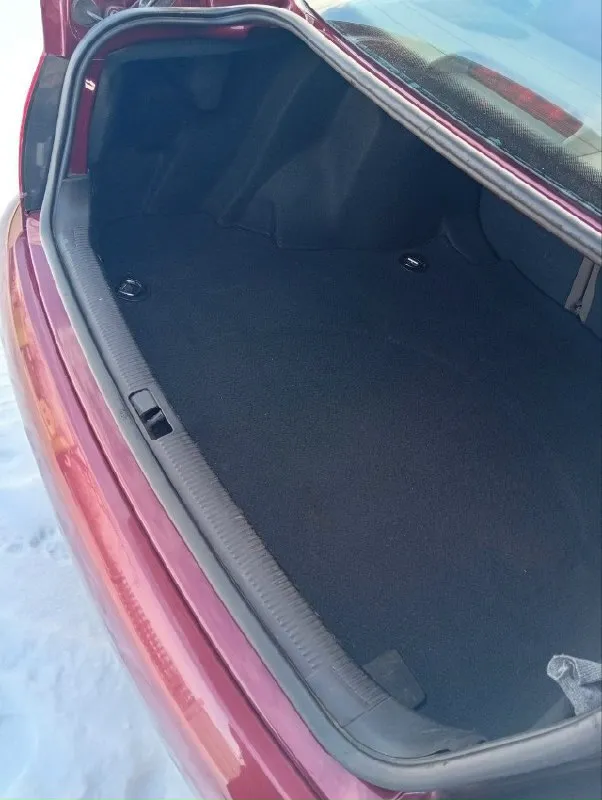 Audi а4 b5 2000 год выпуска 1.6 бензин пробег 227000 птс оригинал 1 хозяин машина пригнана из германии. в хорошем состоянии два комплекта резины 550 торг +7949 307 78 72 📞 звоните: +7(949)3077872 - фотография - 5