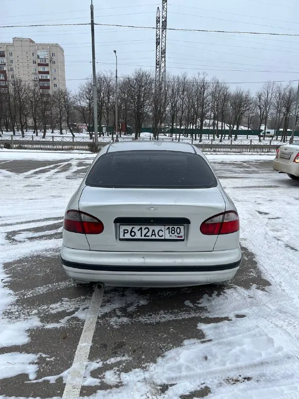 Продам daewoo sens! год - 2003 родной пробег-207 тысяч. 2 владельца с салона!!! машина местная не пригон! двигатель работает отлично, тяга хорошая. коробка без нареканий! дно, пороги идеал без гнили и прочего! ходовая в норме. авто стоит на симпатичных дисках, с не плохой музыкой! документы в полном порядке. осмотр г. мариуполь цена - 190 тысяч рублей! тел. +79494970042 - фотография - 5