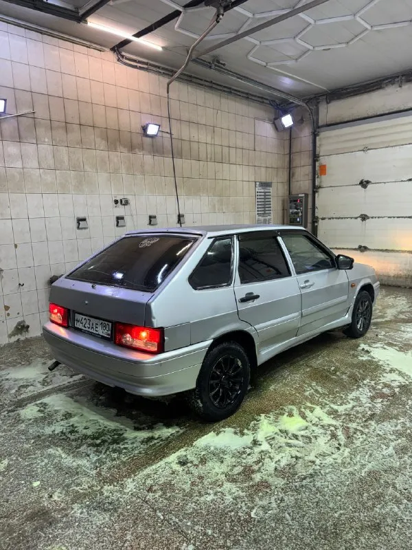 Ваз 2114 цена 170 тысяч рублей, торг 2007 год кпп в отличном состоянии 1.5 работает хорошо ходовая не стучит спереди установлен подрамник электрика исправна печка дует отлично красивые диски кузов в нормальном состоянии два передних электоподъемника салон в нормальном состоянии переоформление донецк +79493767578 📞 звоните: +7(949)3767578 - фотография - 5