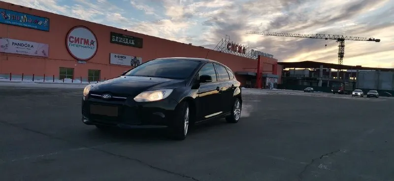 Продам ford focus 3, 2012 г. в., 1.6 газ/бензин, газ вписан в тех. паспорт, механика, пробег 220000. заменено ремни, ролики, помпа. кондиционер работает, ошибок нет. цена 630000, торг. г. снежное. +79494704740 - фотография - 5