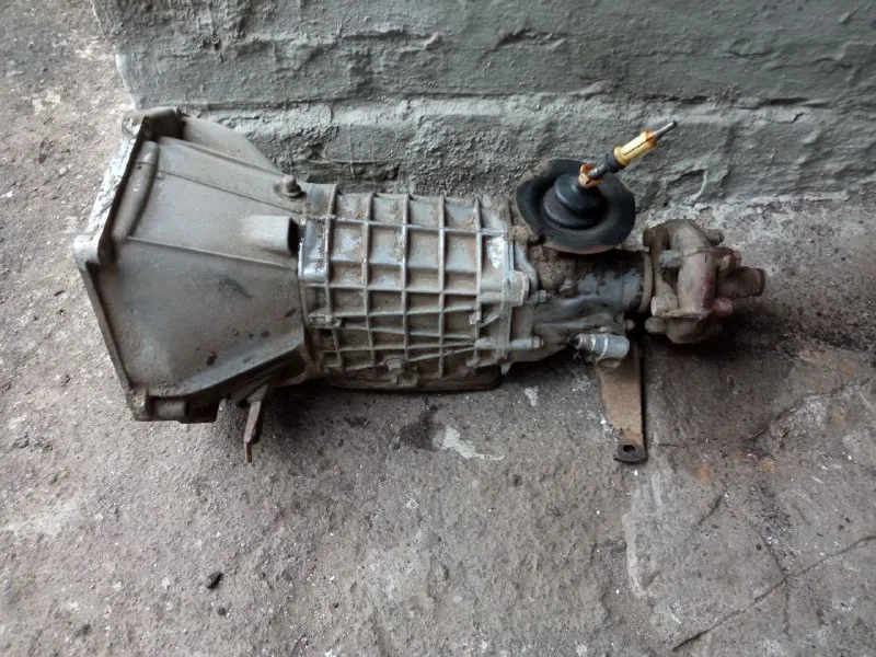 Продам ваз 2101 по запчастям. двигателя, сидений, лобового, стартера, генератора, бамперов нет. все остальное есть: двери в хорошем состоянии, коробка и задний мост в идеальном состоянии без посторонних шумов, бензобак в отличном состоянии не паяный не гнилой, ходовая часть, рычаги, ступицы поворотные кулаки, полуоси, трамблер, тормозная система суппорта, и много чего другого, по интересующим позициям пишите или звоните +79497257296 отвечу на ваши вопросы. продам хромированные элементы на ваз 2101: решетка радиатора, , передние фары, задние фары, оригинальный радиоприемник, антену с установкой в крыло, дверные ручки. всё в хорошем состоянии цены договорные что интересует звоните +79497257296 или в лс. продам рем вставки нижнюю часть передних крыльев ваз 2101,02,03,06 новые, мне не пригодились 700 руб за две 📲 tg: юрий 📞 звоните: +7(949)7257296 - фотография - 5