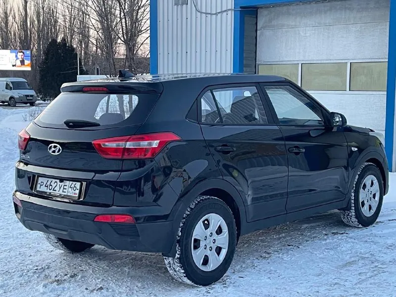 🔥hyundai creta🔥 ✅год выпуска 2017 ✅мотор 1.6 ✅двигатель бензиновый ✅коробка автоматическая 6ступка ✅привод передний ✅пробег 158тыс. км(оригинал) ✅полное сервисное обслуживание ✅оцинкованный кузов ✅состояние салона нового автомобиля ✅корректор фар ✅2 ключа ✅режим eco ✅разъемы под aux usb ✅разъем 12v ✅шины зима/лето ✅эл. зеркала с подогревом ✅дневные ходовые огни ✅тех осмотр пройден, готов к регистрации в мрэо 🔥в подарок новому владельцу полный бак топлива🔥 ✅донецк. стоимость 1.595.000₽ тел. +7949-50-800-60 - фотография - 3