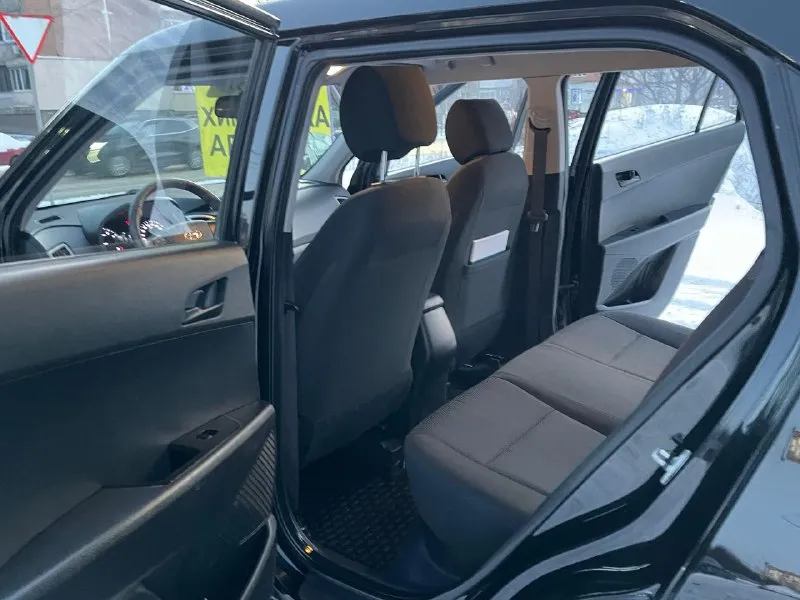 🔥hyundai creta🔥 ✅год выпуска 2017 ✅мотор 1.6 ✅двигатель бензиновый ✅коробка автоматическая 6ступка ✅привод передний ✅пробег 158тыс. км(оригинал) ✅полное сервисное обслуживание ✅оцинкованный кузов ✅состояние салона нового автомобиля ✅корректор фар ✅2 ключа ✅режим eco ✅разъемы под aux usb ✅разъем 12v ✅шины зима/лето ✅эл. зеркала с подогревом ✅дневные ходовые огни ✅тех осмотр пройден, готов к регистрации в мрэо 🔥в подарок новому владельцу полный бак топлива🔥 ✅донецк. стоимость 1.595.000₽ тел. +7949-50-800-60 - фотография - 8