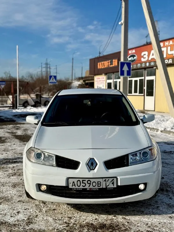 Продам renault megane 2007 год, мотор 1.6 бензин, мкпп. кондиционер, стеклоподъемники, линзованая оптика, полностью оцинкованный, шины зимние, магнитола. гнили и ржавчины нет, все работает, продажа с полным переоформлением. цена 480.000 рублей. звоните +79495196001. 📞 звоните: +7(949)5196001 - фотография - 2