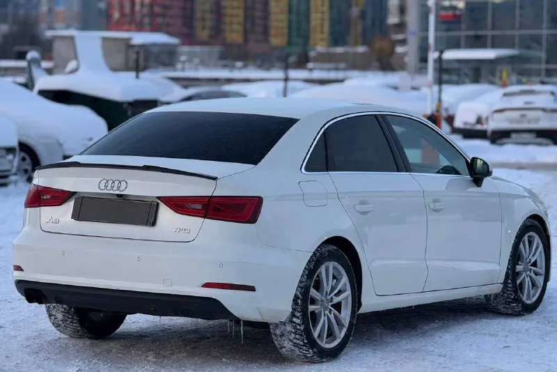 Audi a3 1.4amt 2013г. в 1 480 000 р. отличное состояние 💥 2 владельца 188 000 пробег вся в родной краске шикарный кузов хорошая комплектация по кузову: полностью родная краска! выглядит отлично! пару мелких сколов! по технике: никаких ошибок по мотору и коробке! акпп без пинков! едет приятно! по салону: чистая и опрятная! ✅комплектация: монитор, кожаный мультируль, климат, автохолд, электро ручник, подогревы сидений, линзы, 4эсп, эл. регулировка зеркал! +7 (949) 843-81-81 - фотография - 5