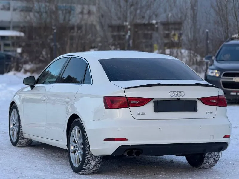 Audi a3 1.4amt 2013г. в 1 480 000 р. отличное состояние 💥 2 владельца 188 000 пробег вся в родной краске шикарный кузов хорошая комплектация по кузову: полностью родная краска! выглядит отлично! пару мелких сколов! по технике: никаких ошибок по мотору и коробке! акпп без пинков! едет приятно! по салону: чистая и опрятная! ✅комплектация: монитор, кожаный мультируль, климат, автохолд, электро ручник, подогревы сидений, линзы, 4эсп, эл. регулировка зеркал! +7 (949) 843-81-81 - фотография - 6