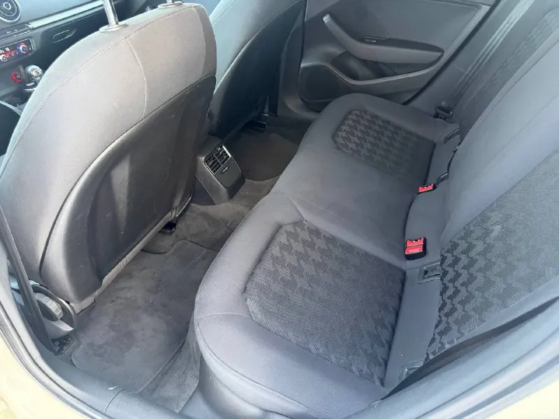 Audi a3 1.4amt 2013г. в 1 480 000 р. отличное состояние 💥 2 владельца 188 000 пробег вся в родной краске шикарный кузов хорошая комплектация по кузову: полностью родная краска! выглядит отлично! пару мелких сколов! по технике: никаких ошибок по мотору и коробке! акпп без пинков! едет приятно! по салону: чистая и опрятная! ✅комплектация: монитор, кожаный мультируль, климат, автохолд, электро ручник, подогревы сидений, линзы, 4эсп, эл. регулировка зеркал! +7 (949) 843-81-81 📞 звоните: +7(949)8438181 - фотография - 9