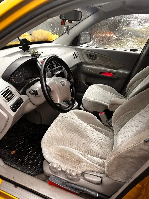 Hyundai tucson 1 продам 680тыс 217 ххх пробег двигатель 2.0 crdi коробка механика полный привод 2004г макеевка +79687545085 tg, max 📞 звоните: +7(968)7545085 - фотография - 9