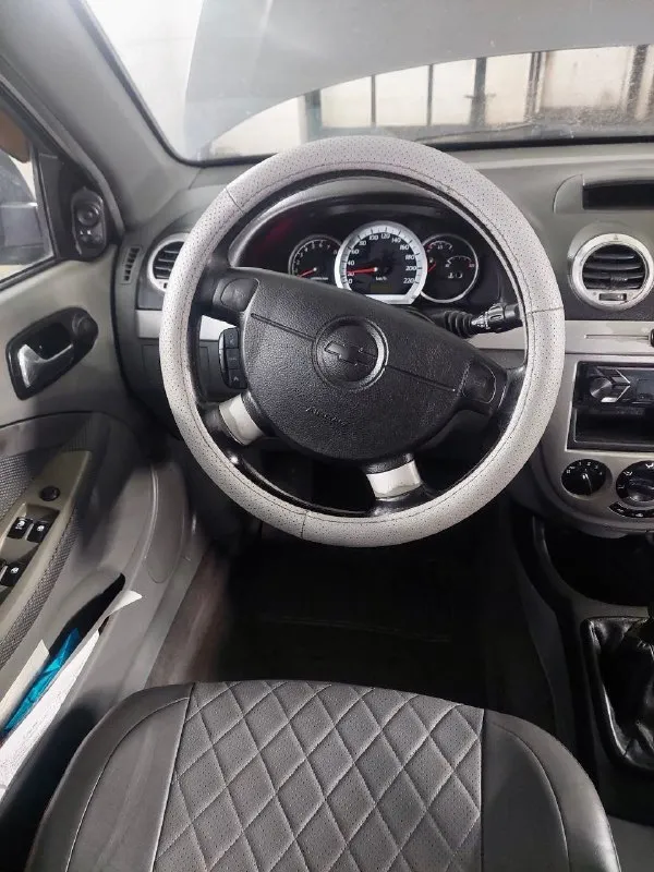 Продам chevrolet lacetti 2011 года пробег 170.250 ( растет) по кузову есть не большой нюанс, но не критично не троит, не дымит, едет бодро подробнее расскажу по телефону +7 (949) 342-91-48 находится в енакиево цена 460.000 +торг. 📞 звоните: +7(949)3429148 - фотография - 6