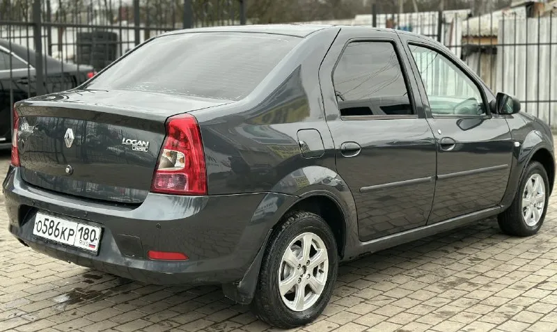 Продам автомобиль renault logan 1.4л mpi год выпуска- 2010 я собственник!! автомобиль в отличном состоянии!документы кристально чистые. кузов в отличном состоянии, без гнили и дырок. техническое состояние автомобиля без вложений, сел и поехал! двигатель работает идеальное, не дымит, не троит. коробка механика - работает идеально, не выбивает, не буксует! ходовая в отличном состоянии, недавно перебирал все! электрика работает исправно, все до мелочей. салон в отличном состоянии, чистый, ухоженный. на все другие вопросы отвечу по телефону! цена:400.000р торг г. макеевка номер:+79490763198 номер:+79498228009 - фотография - 6