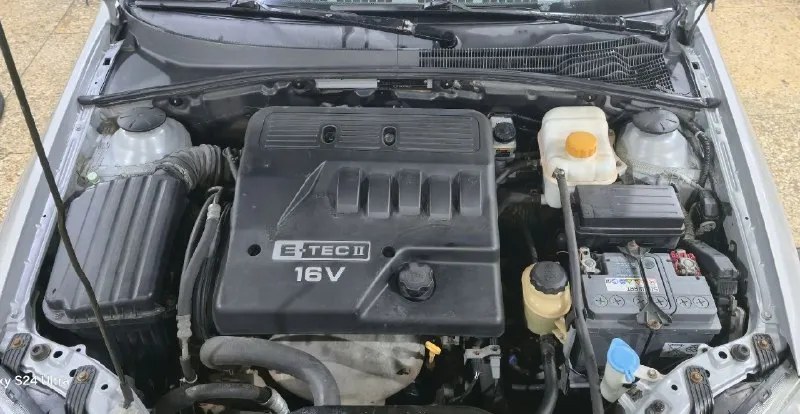 Продам. красивый, надежный, вместительный chevrolet lacetti. год выпуска 2009, пробег 206000 км. родной не скручен не смотан подтверждённый любые проверки с вашей стороны приветствуются мкпп 5-ступенчатая механика. г. донецк. тел. +79494491943. если не дозвонились, на этом номере есть telegram. авто в хорошем. состояние как внешнее, так и техническое без гнили, коррозии и ржавчины. остекление заводское, в том числе и лобовое, в дтп не участвовала, в родном окрасе (только косметика). все швы и герметики заводские. не одна деталь не один болтик не крутился, техническое состояние без нареканий. подвеска обслужена. масла фильтра все жидкости заменены. мотор работает как швейцарские часы. салон целый чистый и опрятный комплектация: полный электропакет. кондиционер (холодит как сумасшедший), abs, srs airbag гидроусилитель руля электроподъемники всех стекол с давотчиками электрозеркала с подогревом led-противотуманки корректор фар центральный замок сигнализацыя sheriff с обратной связью г. донецк цена 550.000 торг - фотография - 9