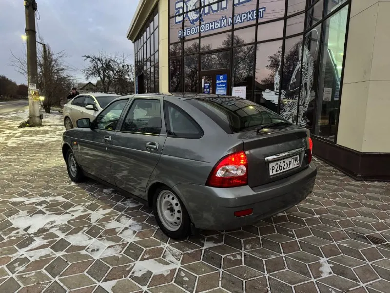 🚘продам!!!🚘 автомобиль лада приора 2010 год! ❄кондиционер! система аbs! стекло подъемника-2! электро-усилитель руля! электро-привод зеркал! аудио система ! сигнализация 2 стороняя колеса-2 комплекта зима/лето мотор 1,6 ( 16 клапаный) обешумлен весь кузов! авто в очень хорошем состоянии! без гнили и ржавчены! мотор, ходовая, коробка в идеале!!! электрика вся исправна! 📑документы в порядке! 👀осмотр г. харцызк 💵320 тыс руб ☎тел +7949-864-30-45 телеграмм +7952-580-76-27 - фотография - 6