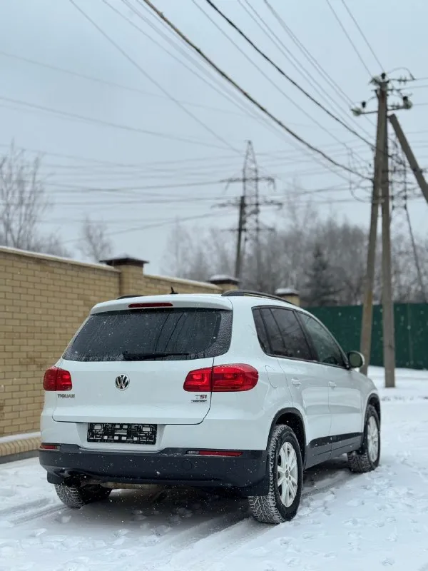 Продам volkswagen tiguan 2014 года. 1.4 tsi (150 л. с), коробка механика (6-ти ступка), полный привод. отличное состояние, вложений не требует. южная машина, кузов без рыжиков. работает каждая кнопка. любые проверки на вашем сто! пробег: 170 000 км (подтвержденный автотекой и состоянием) город: макеевка цена: 1 310 000 руб. ☎️ +7 (949) 373-86-22 ☎️ +7 (952) 412-23-63. 📞 звоните: +7(949)3738622 - фотография - 5