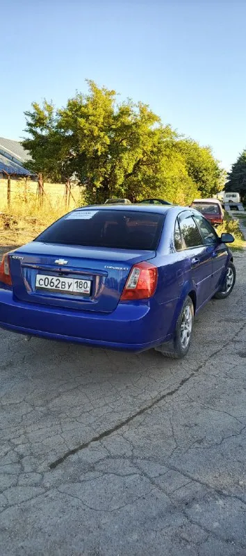 Продам chevrolet lacetti 1.6 (16клапанов) 2008 год пробег 254т. км гур, кондиционер, 4 эл. стеклоподъемники, электро зеркала, камера заднего вида. на уверенном ходу. дно и пороги целые. ходовая на отлично. документы в полном порядке. цена 510т. р торг на месте. возможен обмен с вашей доплатой. +79497050467 осмотр г. мариуполь, левый берег. автотеку скину по запросу 📲 tg: николай 📞 звоните: +7(949)7050467 - фотография - 2