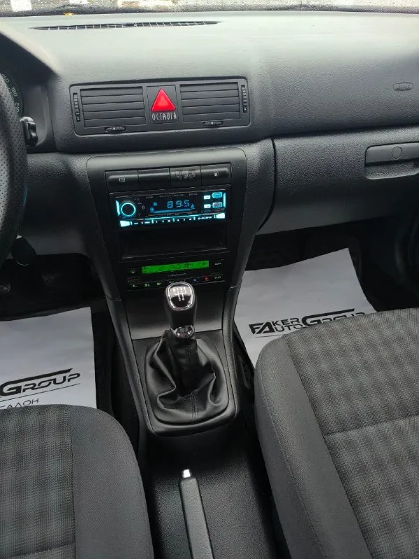 Продам живую, ухоженную skoda octavia tour 1.6 бензин на мкпп. год выпуска 2007 пробег 183т. км подтверждён автотекой. один владелец за всё время эксплуатации! по кузову красивая и ровная! салон в идеальном состоянии! работает абсолютно всё! комплектация с климат-контролем и подогревом сидений. осмотр в любое время г. макеевка. остальные вопросы только по телефону +7-949-705-58-48. (telegram, max). цена 725т. ₽ техосмотр пройден для регистрации в мрэо!!!. 📞 звоните: +7(949)7055848 - фотография - 10