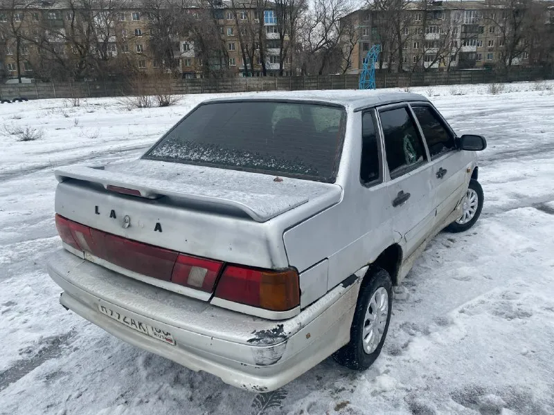 Ваз 2115 2005г 1,5л 110к! отличный поджопник за свои деньги двигатель в хорошем состоянии ходовка на 4, лкп на 3, салон 4+. машинка каждый день на ходу. срочных вложений не требует! сел поехал! по документам все кристально чисто! постоянный 180 учет! дкп стс птс! вин номер могу скинуть реальному покупателю для проверки! резина спереди зима, сзади докатка. макеевка +79495294055 110 000₽!!!! 📞 звоните: +7(949)5294055 - фотография - 3