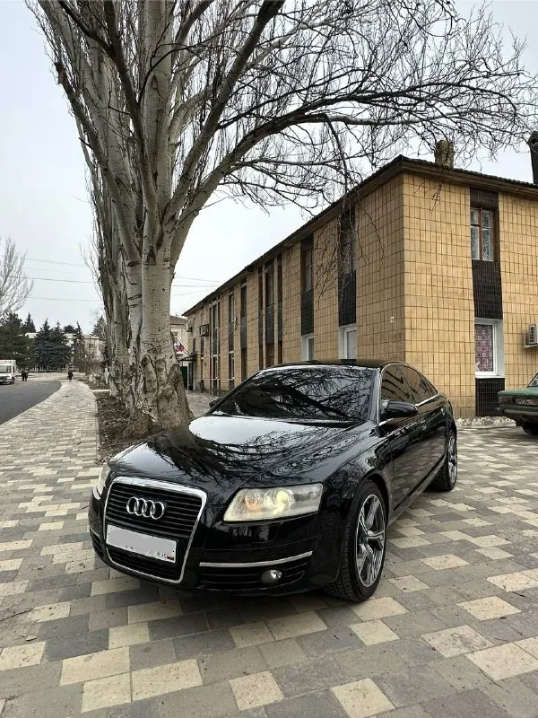 ❗️продам ❗️ ✅марка авто: audi a6 ✅год выпуска: 2006 ✅пробег: 294тыс. км ✅двигатель: 2.4 ✅кпп: машина в отличном состоянии для своих лет, полностью зелёная автотека, без дтп, кузов ровный, в идеале как на фото, двигатель капиталился 18тыс. км назад, ходовая обслужена, по электрике все работает, коробка стоит контрактная с автомобиля пробегом 70тыс. км работает отлично, стоят дорогие 19е новые диски на новой зимней резине, за машиной ухаживали и следили. юридически все чисто, полное переоформление в мрэо. 💵цена: 950т. р. торг 💣тел: +7 949 402 77 60. 📞 звоните: +7(949)4027760 - фотография - 2