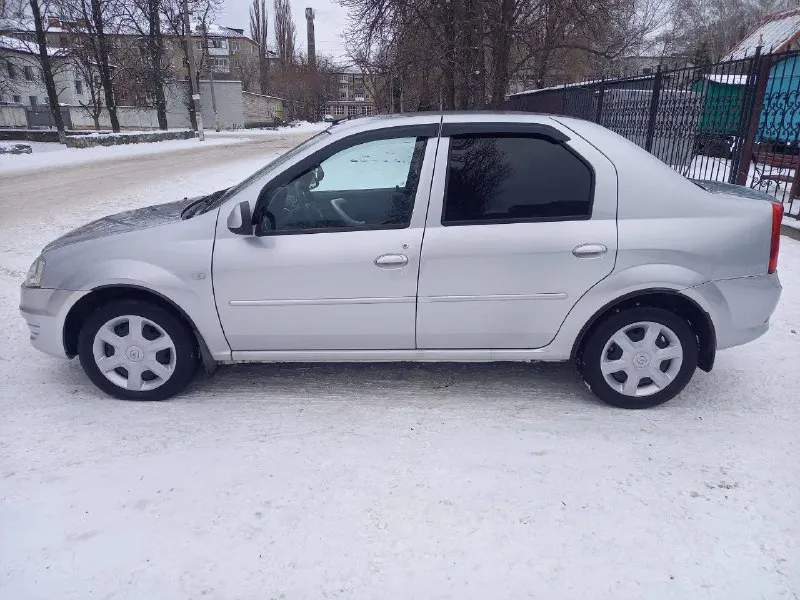 Продам renault логан 2014 года, пробег 102 тысячи в идеальном состоянии, вложений абсолютно никаких не требует сел и поехал цена:550 тысяч торг все вопросы по телефону: +79493835274 📞 звоните: +7(949)3835274 - фотография - 5