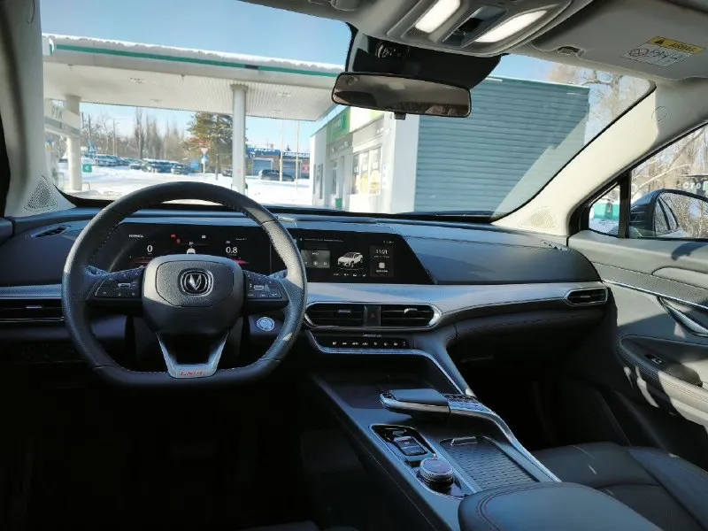 Uni - t год: 2023 тип кпп: автоматическая пробег: 25662 дополнительная информация: продам changan uni-t диллерский на гарантии в идеальном состоянии весть затянут в броне плёнку, кроме крыши 2 комплекта резины 2 комплекта ковриков комплектация tech цена: 2430000 руб. 📲 tg: аня, 📞 +79493337276 📞 звоните: +7(949)3337276 - фотография - 3