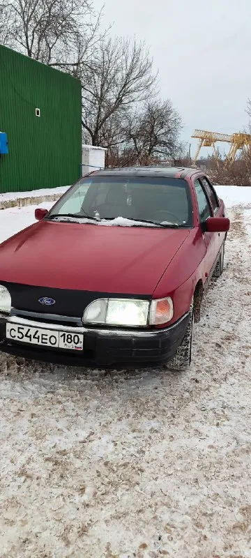Продам ford sierra 1989 года, мотор 2.0, на ходу, дно целое, варит не надо, полное переоформление я владелец, автомобиль с музыкой. цена 130к, возможен обмен, быстрым хороший торг. +79498425890 📞 звоните: +7(949)8425890 - фотография - 4
