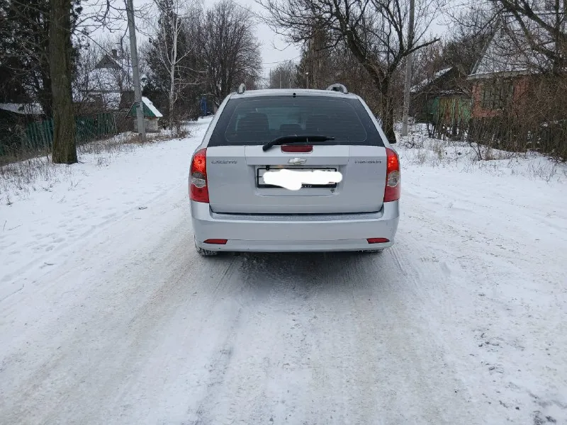 Продам chevrolet лачетти 2011год пробег 71 тысяч собственник авто идеальное состояние гаражное хране... - фотография